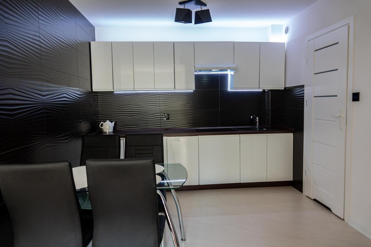 Nowy Apartament Z Duzym Tarasem I Parkingiem Świnoujście Exterior foto